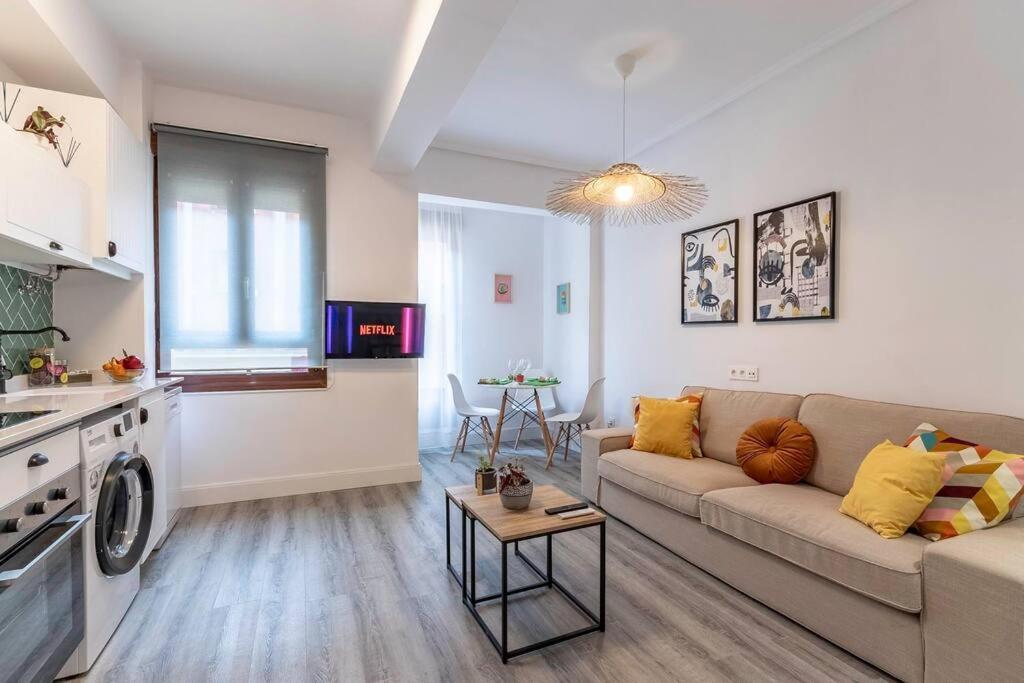 Piso En El Corazon De Bilbao Apartment Bagian luar foto