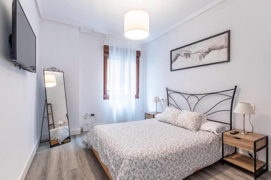 Piso En El Corazon De Bilbao Apartment Bagian luar foto